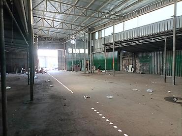 Kommersiya daşınmaz əmlakı: Təyinat:Anbar və sex Sahə:100-1500 m2 Videomüşahidə:VAR Sanitar — 4