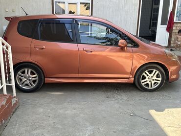 машины хонда: Honda Fit: 2007 г., 1.5 л, Автомат, Бензин, Хэтчбэк