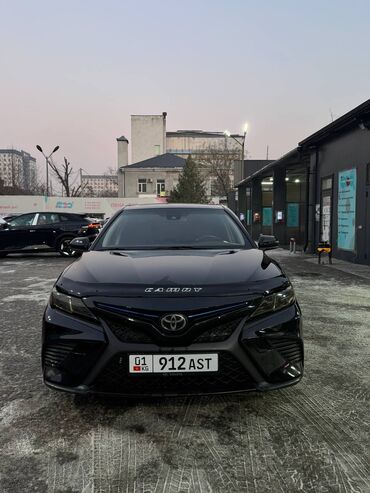 Toyota: Toyota Camry: 2018 г., 2.5 л, Автомат, Бензин, Седан