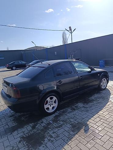 Volkswagen: Volkswagen Passat: 2000 г., 2 л, Механика, Бензин, Седан — 13