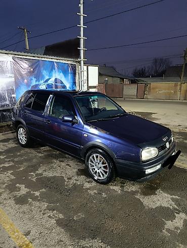 Volkswagen: Volkswagen Golf: 1995 г., 1.8 л, Механика, Бензин, Хэтчбэк — 2