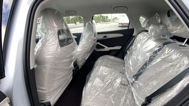 BYD: BYD : 2025 г., 0.1 л, Автомат, Электромобиль, Кроссовер — 8