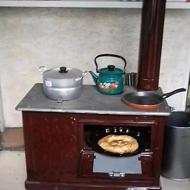 Дровяная кухонная печь-камин SARICA с духовым шкафом - Тип lalafo.kg да Дровяная кухонная печь-камин SARICA с духовым шкафом - Тип