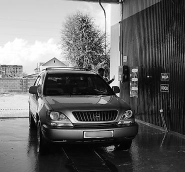 Lexus RX: 1999 г., 3 л, Автомат, Бензин, Кроссовер at lalafo.kg Lexus RX: 1999 г., 3 л, Автомат, Бензин, Кроссовер