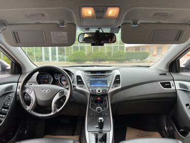 Hyundai: Hyundai Avante: 1.6 l | 2015 il Sedan — 9