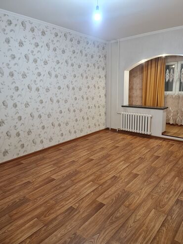 квартира 3 мкр: 3 комнаты, 65 м², 106 серия, 6 этаж, Косметический ремонт