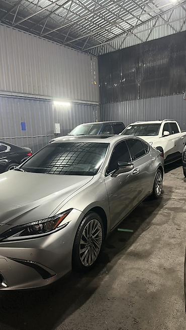 Lexus: Lexus ES: 2023 г., 2.5 л, Автомат, Гибрид, Седан — 3