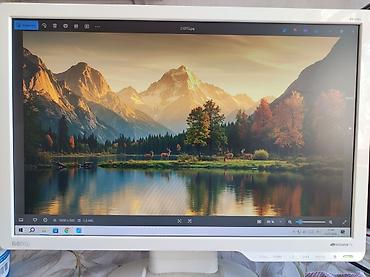 logitech 920: Монитор, Benq, Б/у, LED, 18" - 19" — 2