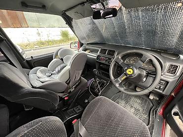 аваринные машины: Suzuki Escudo: 1995 г., 2 л, Автомат, Бензин, Внедорожник — 3