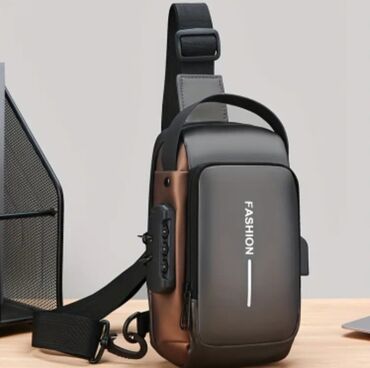 Çantalar: 💼Parollu zamoku olan dəbli çiyin çantası ✅️Material: Pvc suya davamlı — 3