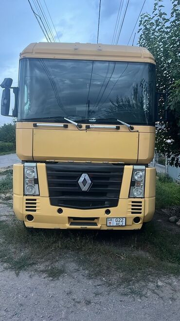 камаз на продажу: Сүйрөгүч, Renault, 2002 г., Прицепсиз