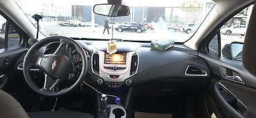 cruze led: Chevrolet Cruze: 1.4 l | 2017 il 248000 km Sedan — 8