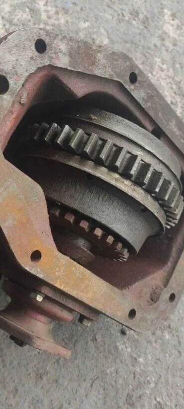 Digər avtomobil ehtiyat hissələri: Traktor MTZ-80-82-892 üçün razdatkalar
