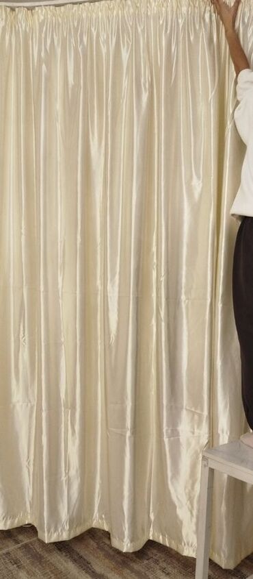 шторы рынок мадина: Потолочные портьеры на шторной ленте, готовые. Висели полгода, за это