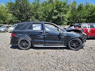 битурбо: Mercedes-Benz GLE 63 S AMG (кузов C292/W166), битый автомобиль на — 1