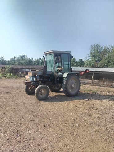 maşın ucun pec: Traktor Belarus (MTZ) 28, 1992 il, 70 at gücü, motor 2.7 l, İşlənmiş