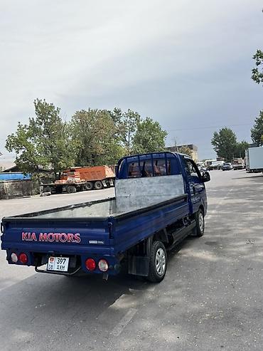e6 3: Kia Bongo III (однотонный синий мини-грузовик/бортовой) - Кабина на 3 — 8