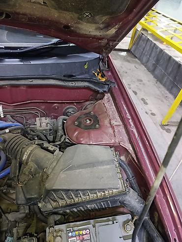 Nissan: Nissan Almera: 2001 г., 1.8 л, Механика, Бензин, Седан — 1