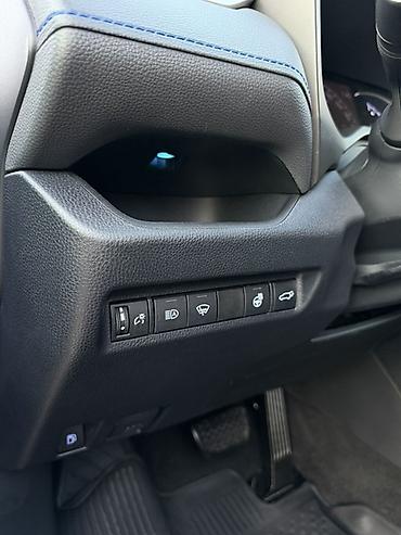 Toyota: Toyota RAV4: 2019 г., 2.5 л, Вариатор, Гибрид, Кроссовер — 12