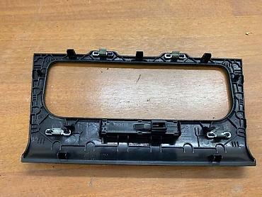 more link: BLENDA ZA VOLKSWAGEN GOLF 6 - 5K0858071M | Blenda prekidaca klime — 2