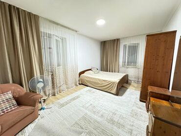 продаю квартиру городок энергетиков: 3 комнаты, 67 м², Индивидуалка, 1 этаж, Косметический ремонт