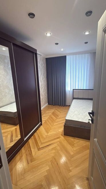 Uzunmüddətli kirayə mənzillər: Malakan bağında 3 otaqlı mənzil KİRAYƏ verilir Mənzil yeni təmirlidir -da lalafo.az — 10 Uzunmüddətli kirayə mənzillər: Malakan bağında 3 otaqlı mənzil KİRAYƏ verilir Mənzil yeni təmirlidir — 10