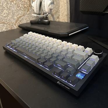 kompyuterlər: Attack Shark X820 Ultra klaviaturamı satıram. Yalnız 3 ay çox səliqəli — 2