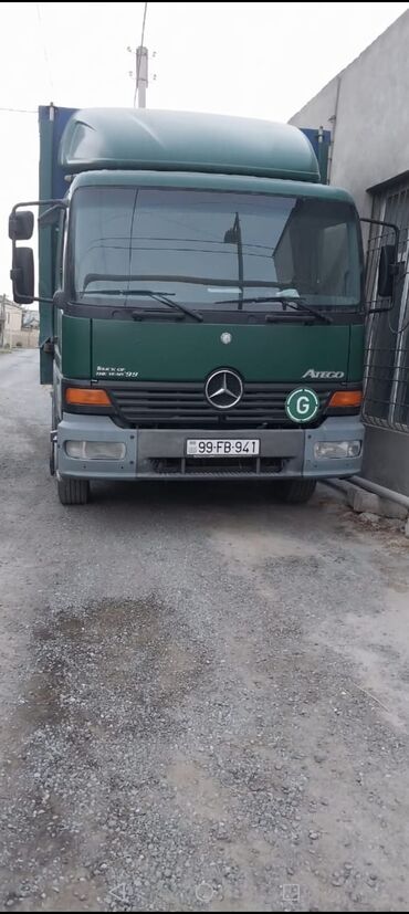 Giriş qapıları: ❇️Mersedes Atego 1217 satilir. uzunluq 5.20 en 2.50 hundurluk 2.20