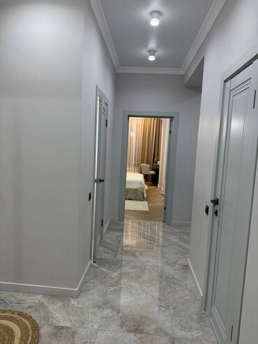 Продажа квартир: 2 комнаты, 87 м², Элитка, 5 этаж, Дизайнерский ремонт — 3