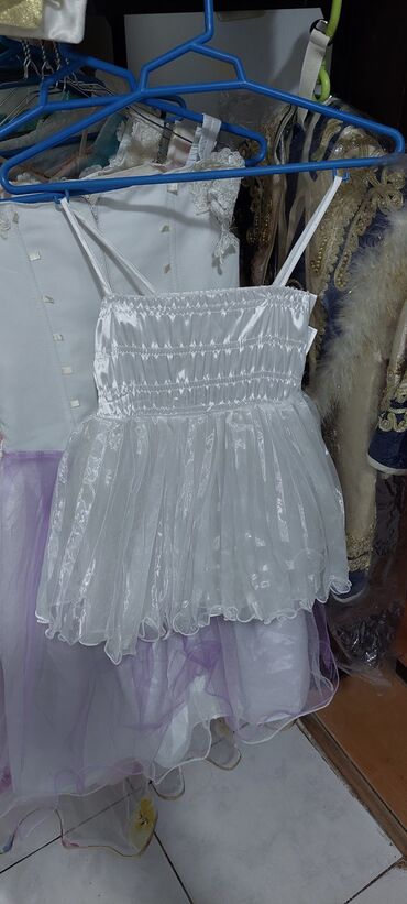 Donlar: Qiz uşagi ucun 30 eded geyimler 5 yaşdan 12 yaşa kimi .baxir — 17