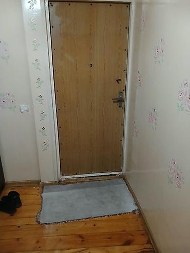 Məhsul: Giriş qapısı (taxta üslublu) Təsvir: - Material: taxta