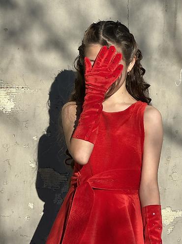 Прокат детских карнавальных костюмов: На прокат образ СНЕГУРОЧКИ Подойдет от 11 до 13лет Адрес: Бишкек — 3