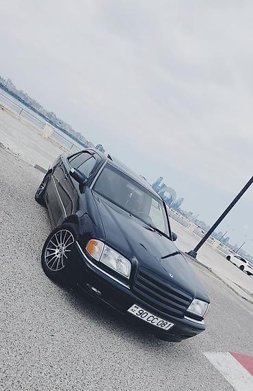 mersedes 190e: Mercedes-Benz C-Class: 2.3 l | 1998 il Sedan — 3