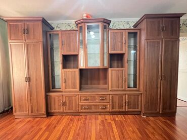 сколько стоит сейф для ружья: Гарнитур для зала, Б/у, Шкаф, ДСП, цвет - Коричневый