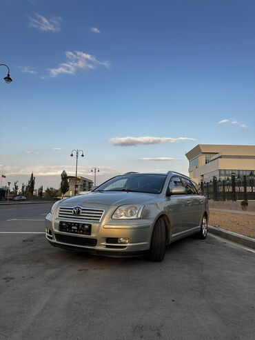 обмен на авто с доплатой: Toyota Avensis: 2004 г., 1.8 л, Механика, Бензин, Универсал
