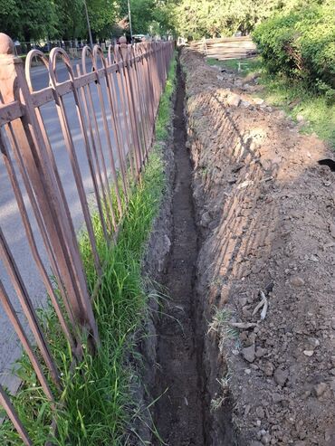 водитель кат с: Делаем все виды черновых работ, засыпка уборка территории,копать
