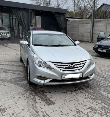 Hyundai: Hyundai Sonata: 2010 г., 2 л, Автомат, Газ, Седан