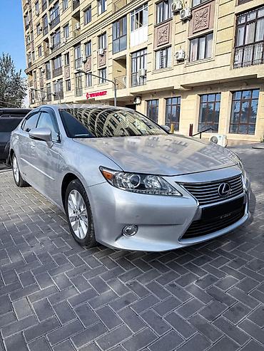 Lexus: Lexus ES: 2013 г., 2.5 л, Вариатор, Гибрид, Седан — 1