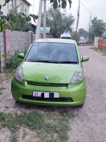 маши: Toyota Passo: 2004 г., 1.3 л, Автомат, Бензин, Хэтчбэк
