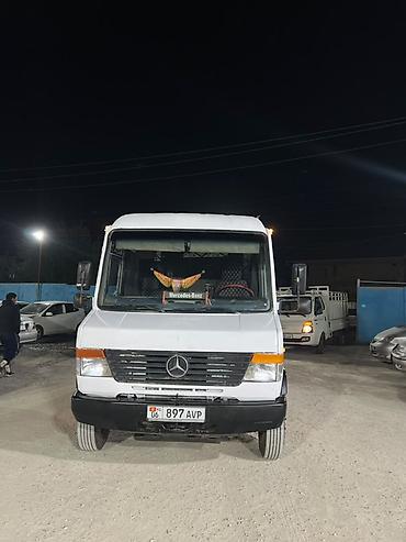 тягач аумен: Грузовик, Mercedes-Benz, Дубль, 5 т, Б/у — 10