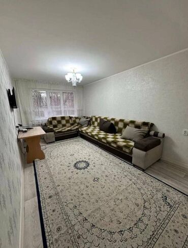 квартира за 10 тысяч в месяц: 2 комнаты, 44 м², 104 серия, 1 этаж, Евроремонт