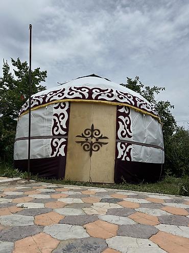 Продажа юрт: Традиционная юрта с национальным декором - Конструкция: разборная — 26