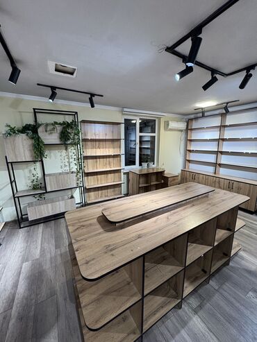 Ofis dəst mebeli: 4000 manatdan çox pul xərclənib. 4 - 5 ay səliqəli şəkildə istifadə -da lalafo.az — 6 Ofis dəst mebeli: 4000 manatdan çox pul xərclənib. 4 - 5 ay səliqəli şəkildə istifadə — 6