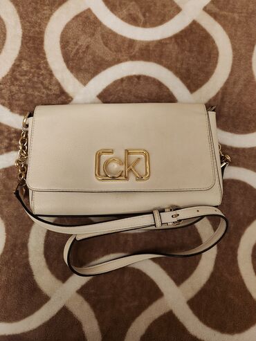 клатч сумка: Calvin Klein canta original Оригинал сумка Calvin Klein Б/у. в хорошем