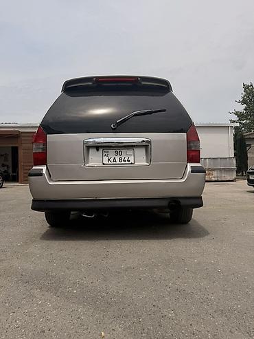 mitsubisi: Mitsubishi Space Wagon: 2.4 l | 2000 il 440000 km Van/Minivan — 4