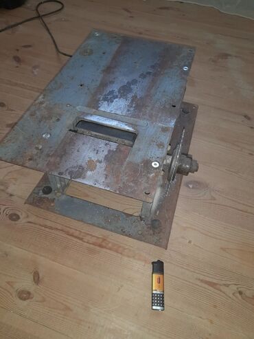 Digər mişarlar: Masaüstü dairəvi mişar qurğusu (özəl yığım) - Metal karkaslı — 17