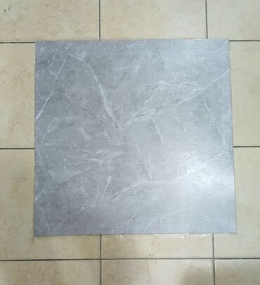 Laminat: Yapışqan laminat. PVC materialı olan arxasi özü yapişqanlı dekor yer -da lalafo.az — 16 Laminat: Yapışqan laminat. PVC materialı olan arxasi özü yapişqanlı dekor yer — 16