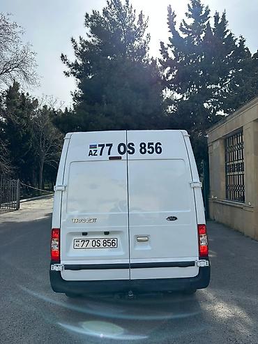 Ford: Ford Transit: 2.4 l | 2010 il 202700 km Van body type — 6