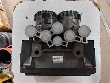 дозатор 124: Блок осушителя воздуха KNORR-BREMSE - Производитель: KNORR-BREMSE - — 1