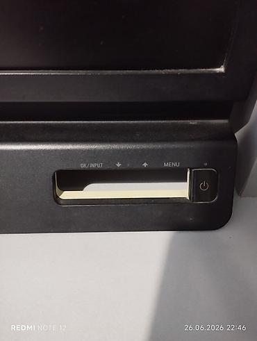 Monitorlar: Sony LCD monitor - Ekran: LCD panel, yığcam masaüstü istifadə üçün - — 1